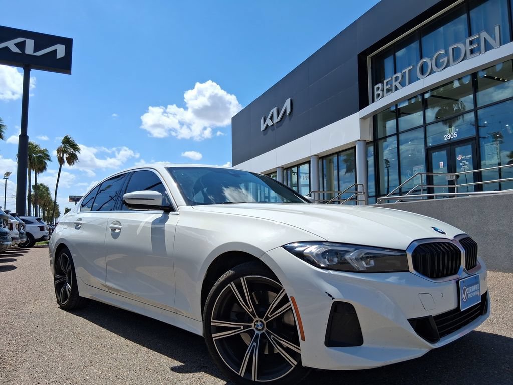 Used 2024 BMW 330i Sedan w/ Premium Package RWD video 1