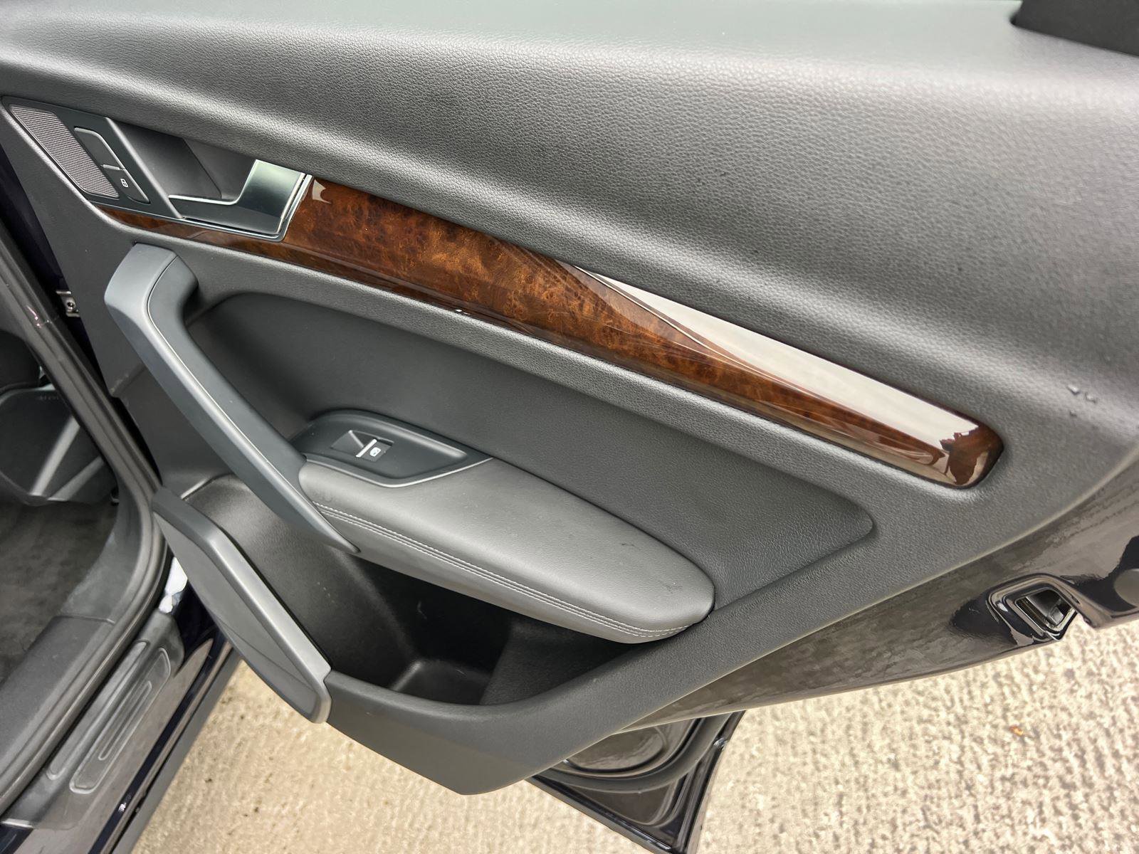 Used 2019 Audi Q5 2.0T Premium Plus w/ Premium Plus Package image 16