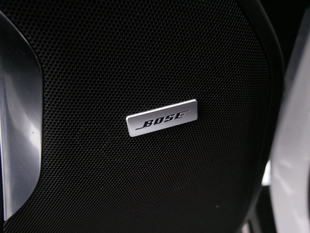 Used 2023 GMC Yukon SLT image 15