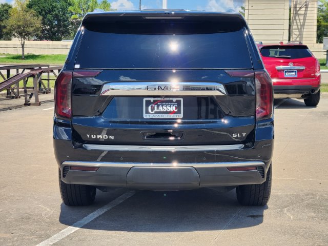 Used 2022 GMC Yukon SLT w/ SLT Luxury Package RWD image 6