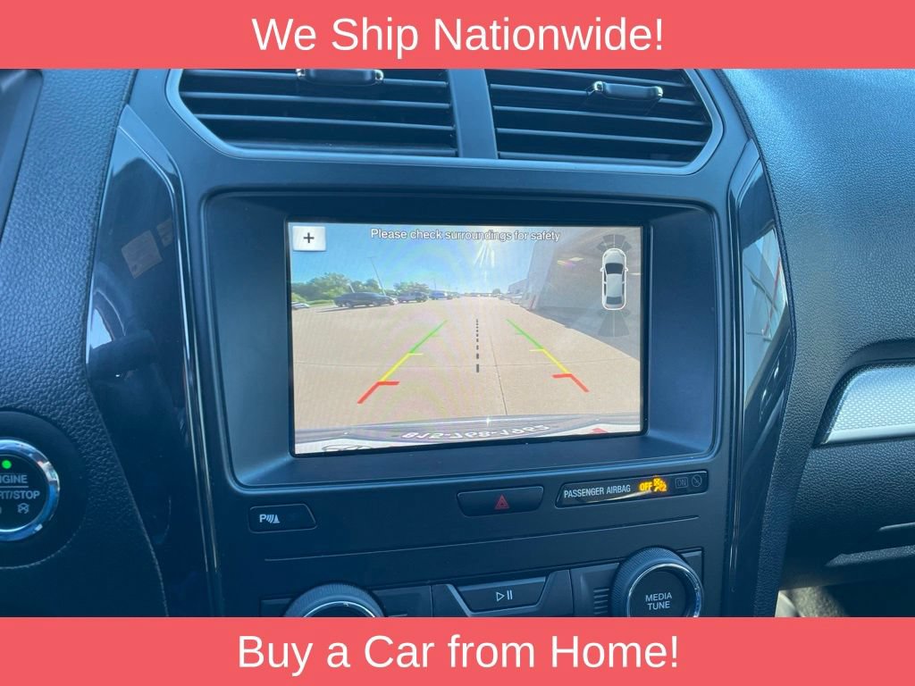 Used 2018 Ford Explorer XLT w/ Equipment Group 202A AWD/4WD image 18
