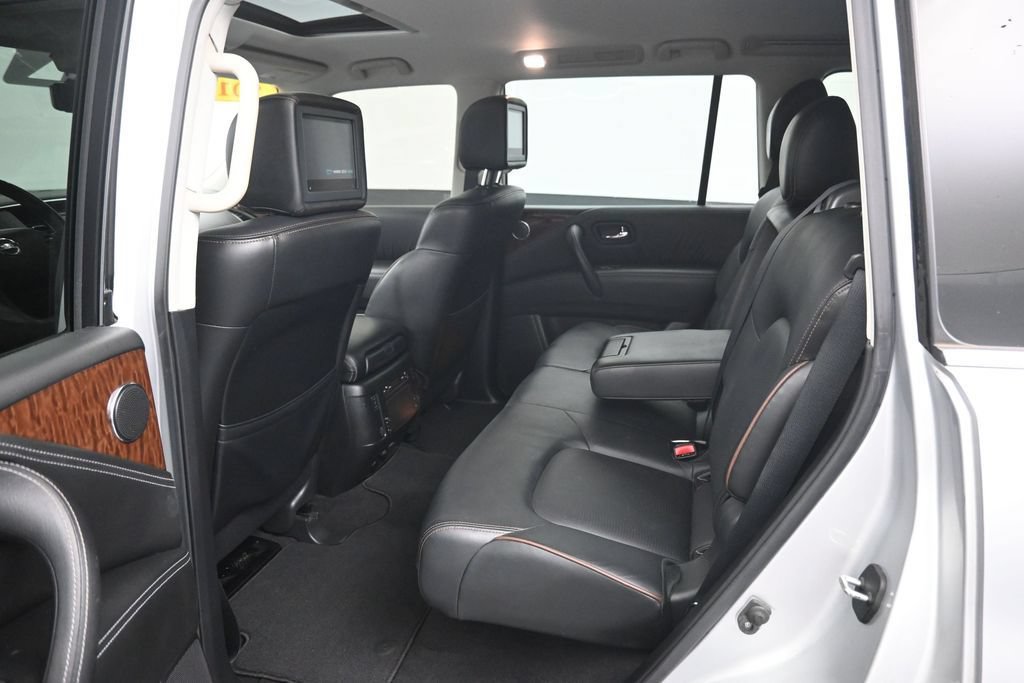 Used 2019 Nissan Armada Platinum RWD image 10