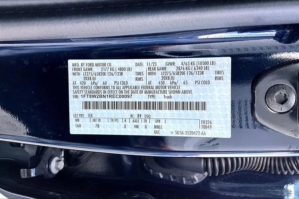 Used 2024 Ford F250 Platinum image 5