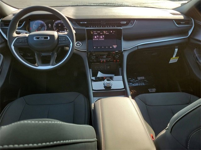 New 2025 Jeep Grand Cherokee L Laredo w/ Luxury Tech Group I image 13