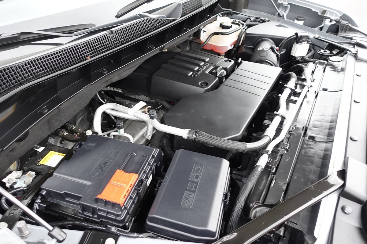 Used 2024 Chevrolet Silverado 1500 LT AWD/4WD image 52
