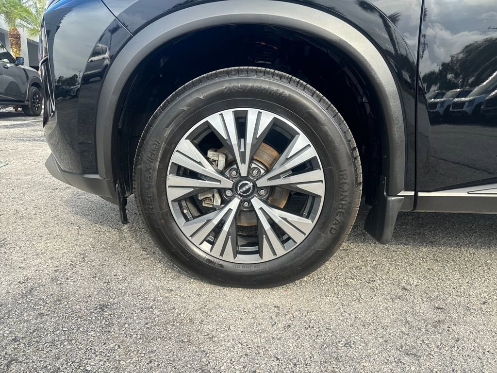 Certified 2023 Nissan Rogue SV FWD image 27