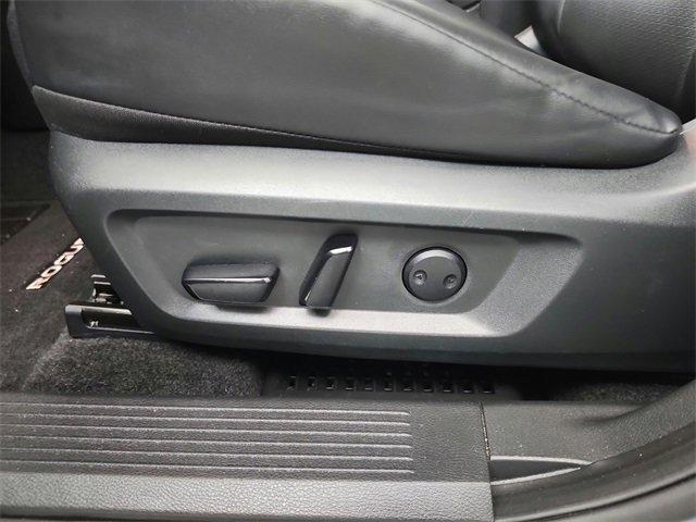 Used 2023 Nissan Rogue SV w/ SV Premium Package image 58