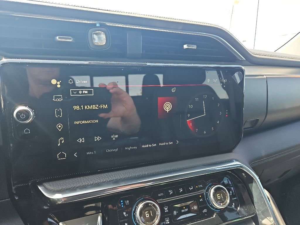 Used 2024 GMC Sierra 1500 Denali AWD/4WD image 26