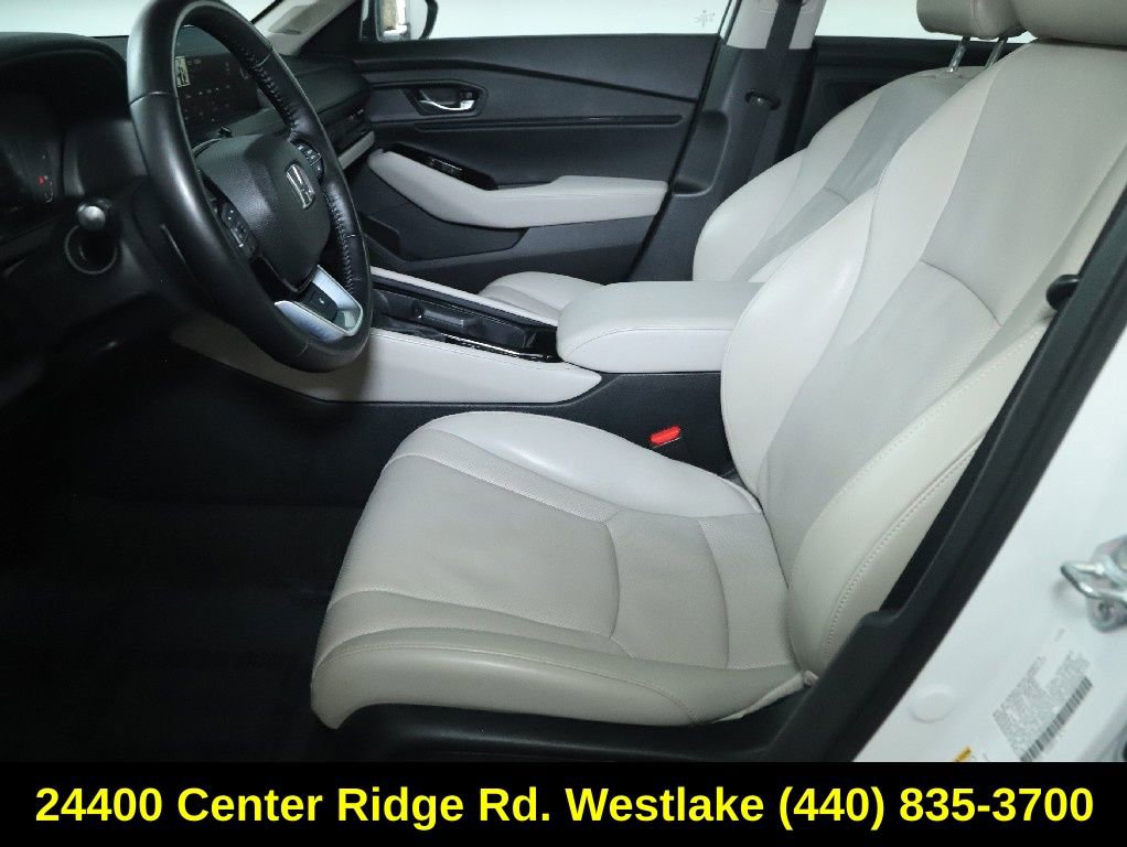 Used 2025 Honda Accord Touring image 18