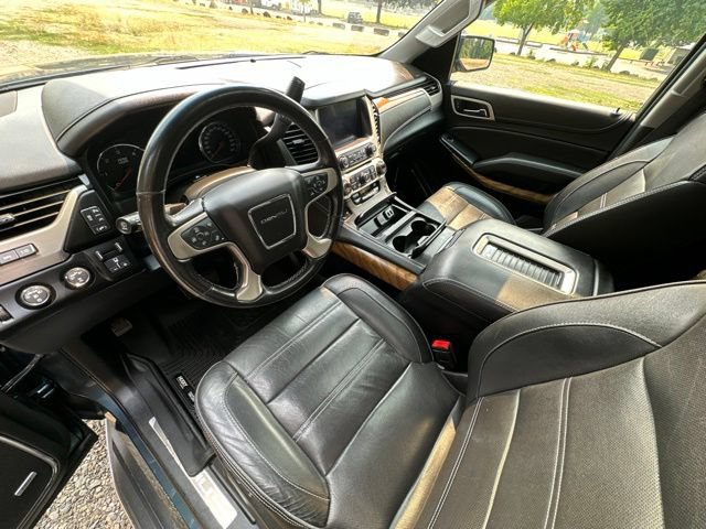 Used 2020 GMC Yukon Denali AWD/4WD image 14