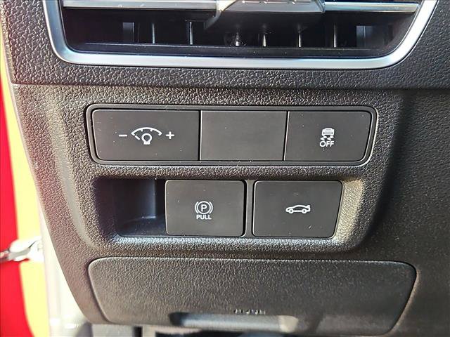 Used 2025 Hyundai Sonata SEL FWD image 16