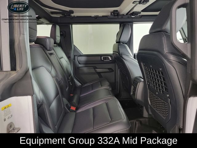 Used 2025 Ford Bronco Badlands AWD/4WD image 16