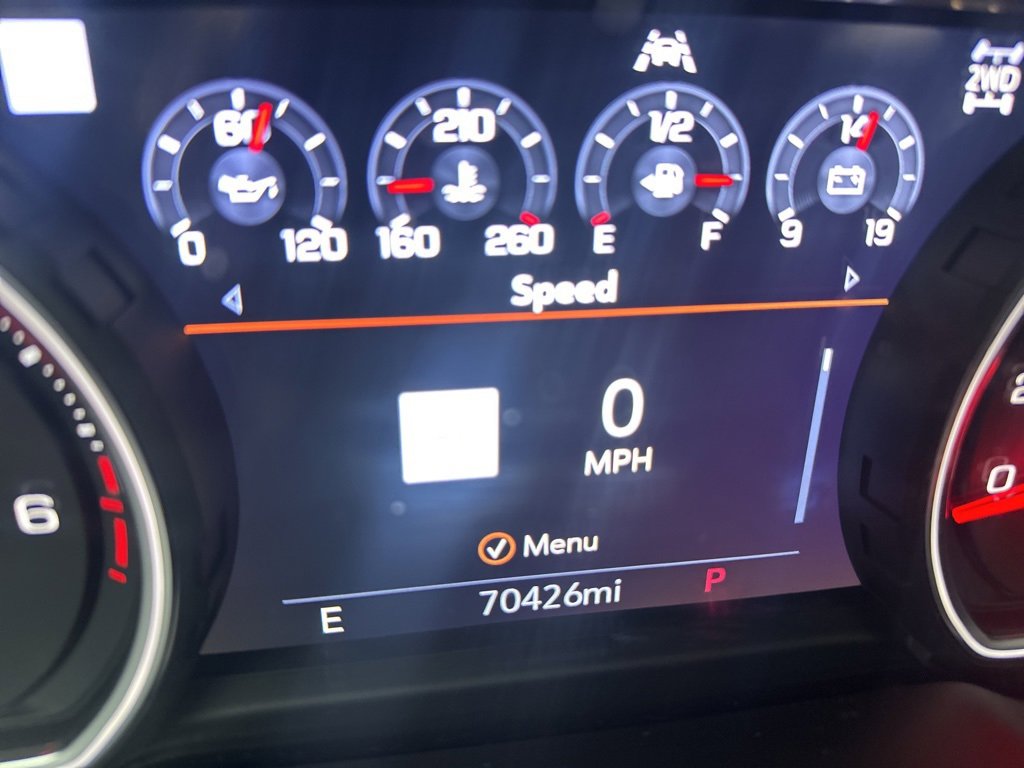 Used 2021 Chevrolet Suburban Premier image 18