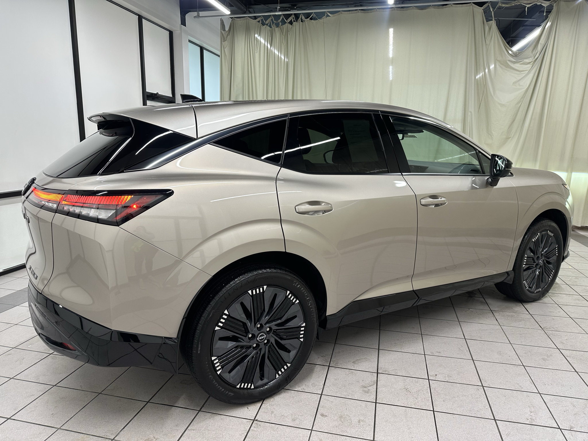 Used 2026 Nissan Murano Platinum w/ Cargo Package AWD/4WD image 3