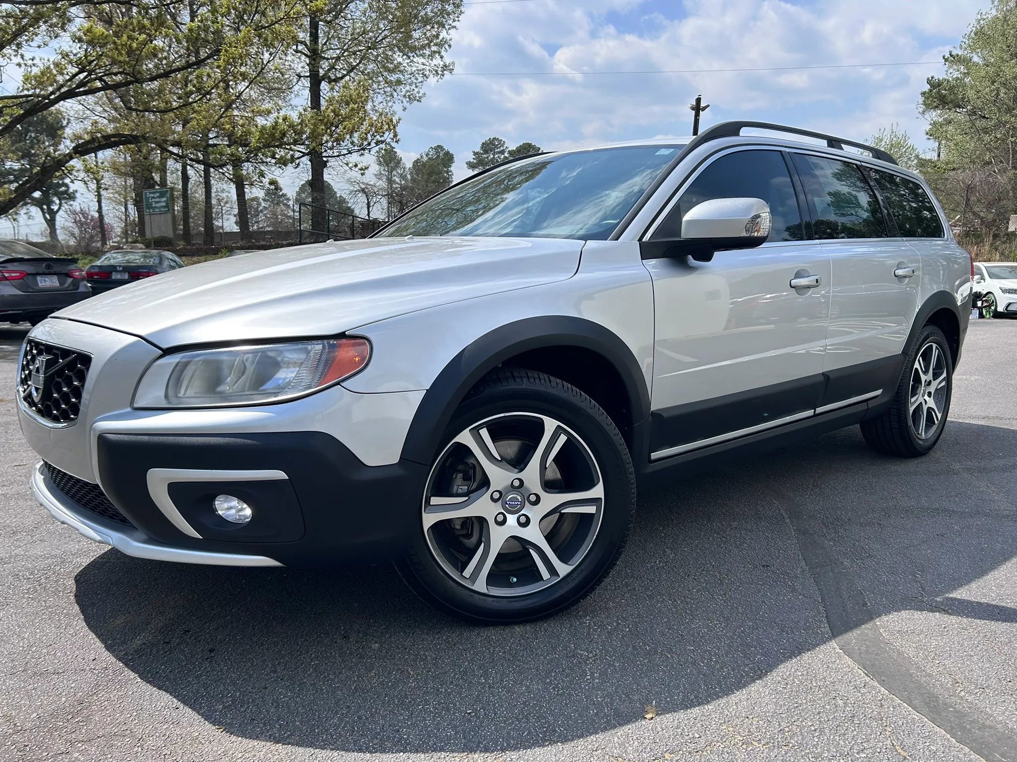 Used 2014 Volvo XC70 T6 image 10