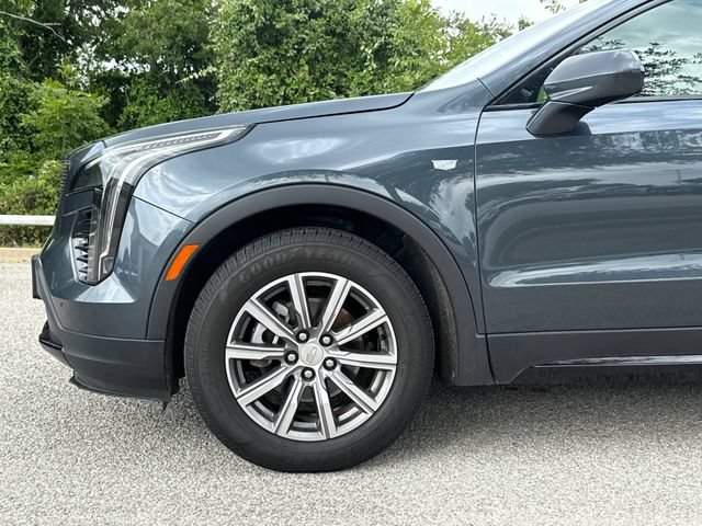 Used 2019 Cadillac XT4 Sport w/ Cold Weather Package FWD image 5