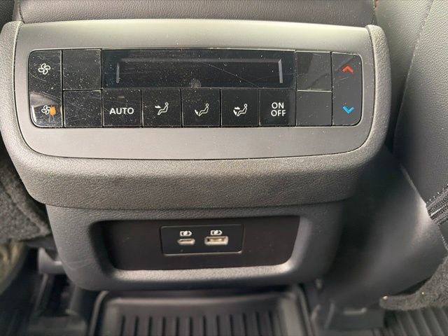 Used 2025 Nissan Pathfinder Rock Creek AWD/4WD image 24