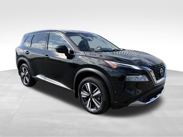 Used 2021 Nissan Rogue Platinum AWD/4WD image 2