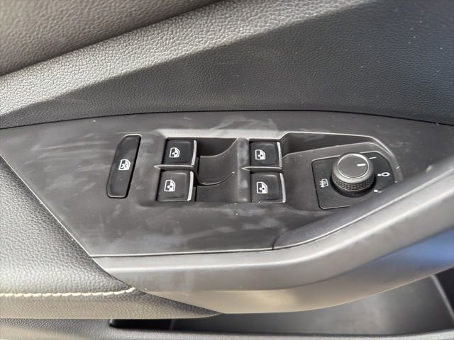 Used 2024 Volkswagen Jetta SE FWD image 18