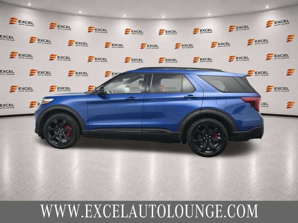 Used 2021 Ford Explorer ST w/ Equipment Group 401A AWD/4WD image 2