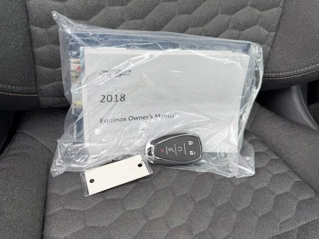 Used 2018 Chevrolet Equinox LT FWD image 24