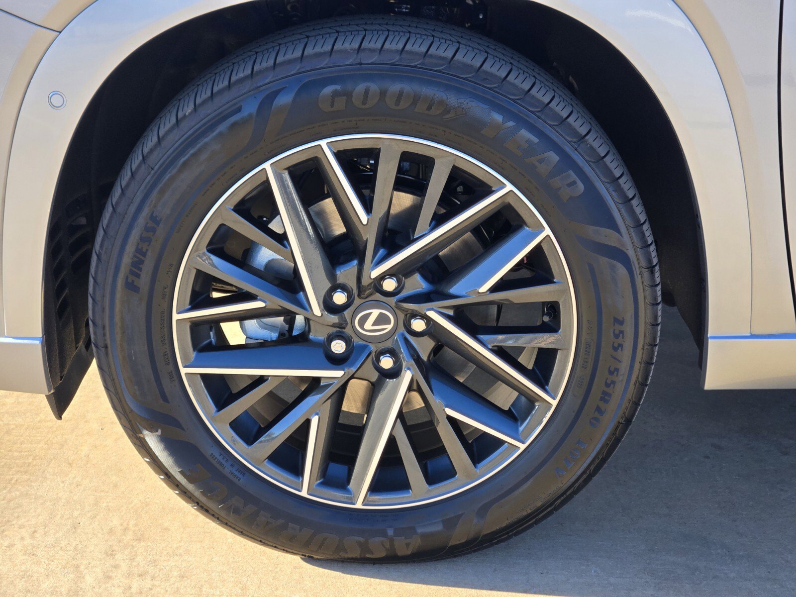New 2026 Lexus TX 350 AWD image 5