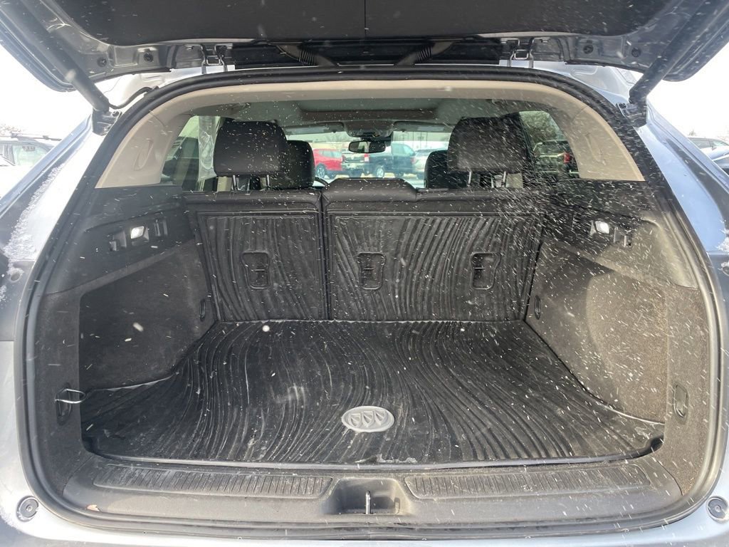 Used 2022 Buick Envision Avenir w/ Safety Package image 31