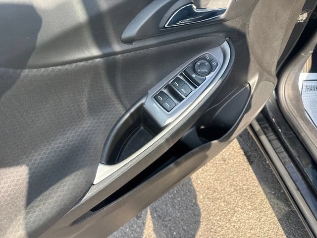 Used 2017 Chevrolet Malibu LS FWD image 11