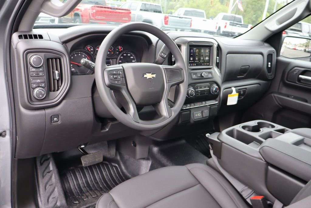 New 2026 Chevrolet Silverado 1500 W/T w/ Trailering Package image 5