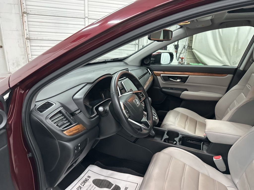 Used 2017 Honda CR-V Touring image 9
