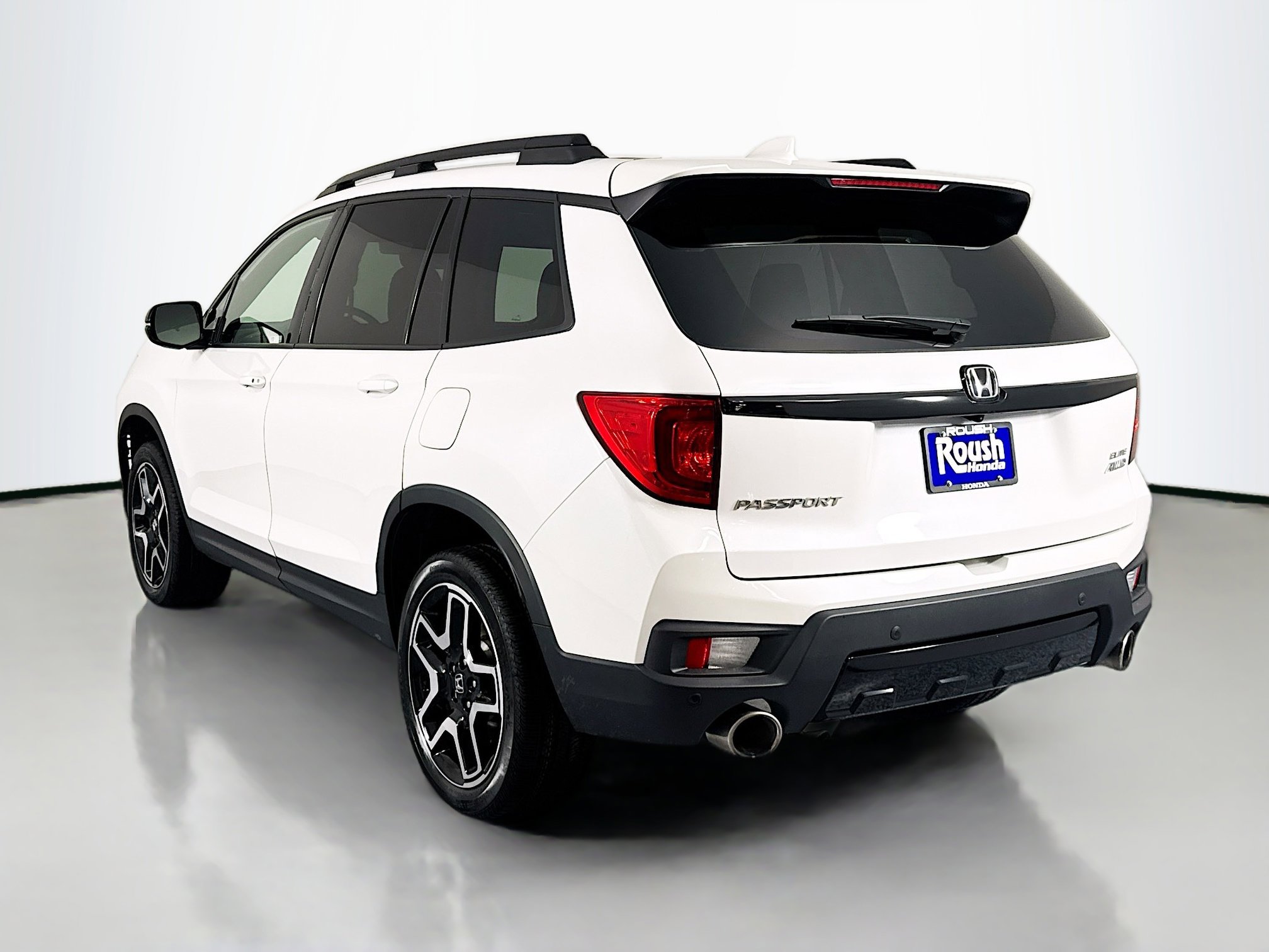 Certified 2023 Honda Passport Elite image 7