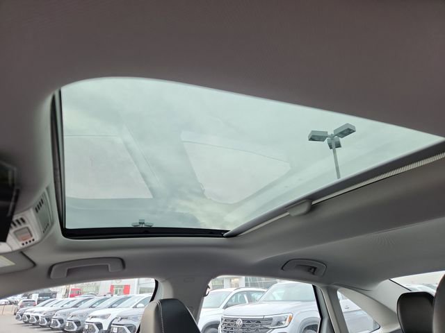 New 2026 Volkswagen Jetta SE image 16