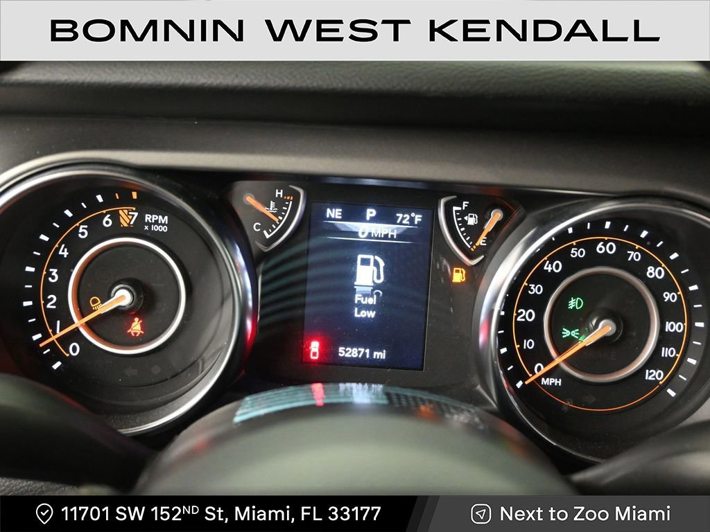 Used 2022 Jeep Gladiator Willys image 11