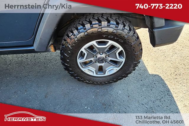 Used 2017 Jeep Wrangler Unlimited Rubicon w/ Cold Weather Group AWD/4WD image 21