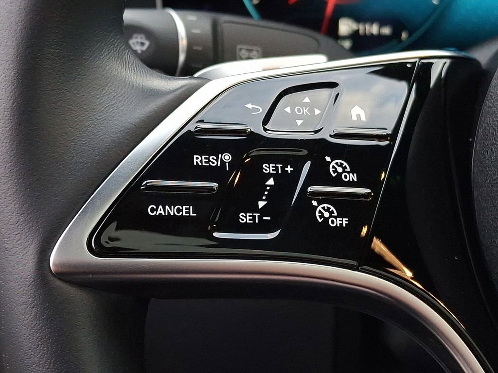 Used 2022 Mercedes-Benz E 350 4MATIC Sedan image 16