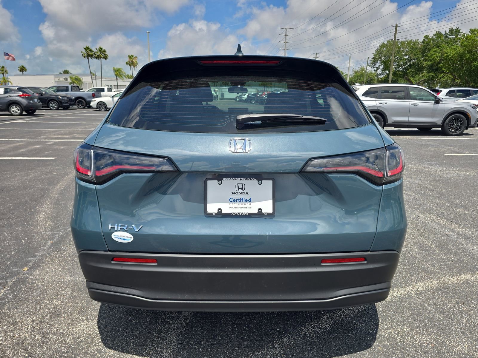 Certified 2025 Honda HR-V LX image 5