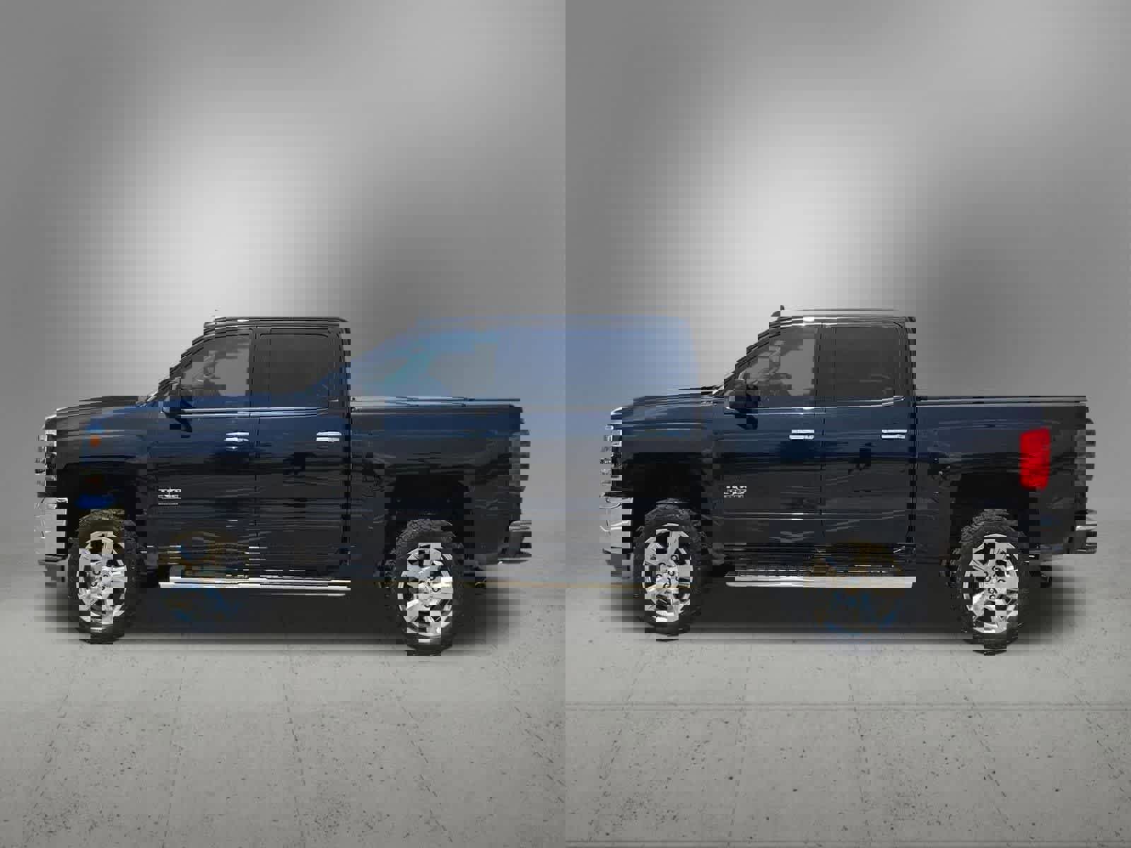 Used 2017 Chevrolet Silverado 1500 LT w/ Texas Edition image 3