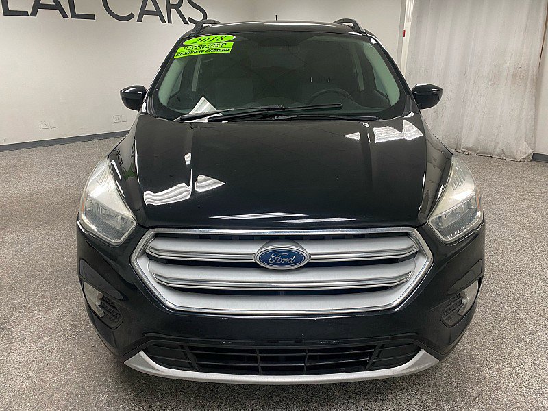 Used 2018 Ford Escape SE image 2