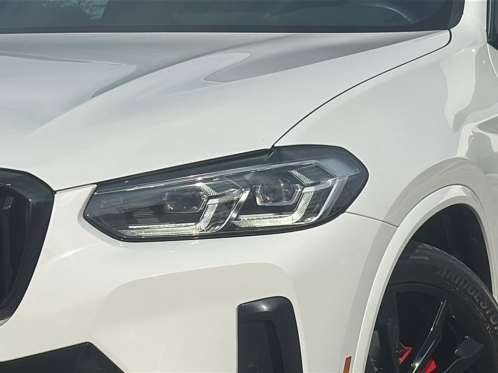 Certified 2023 BMW X3 xDrive30i w/ M Sport Package image 4