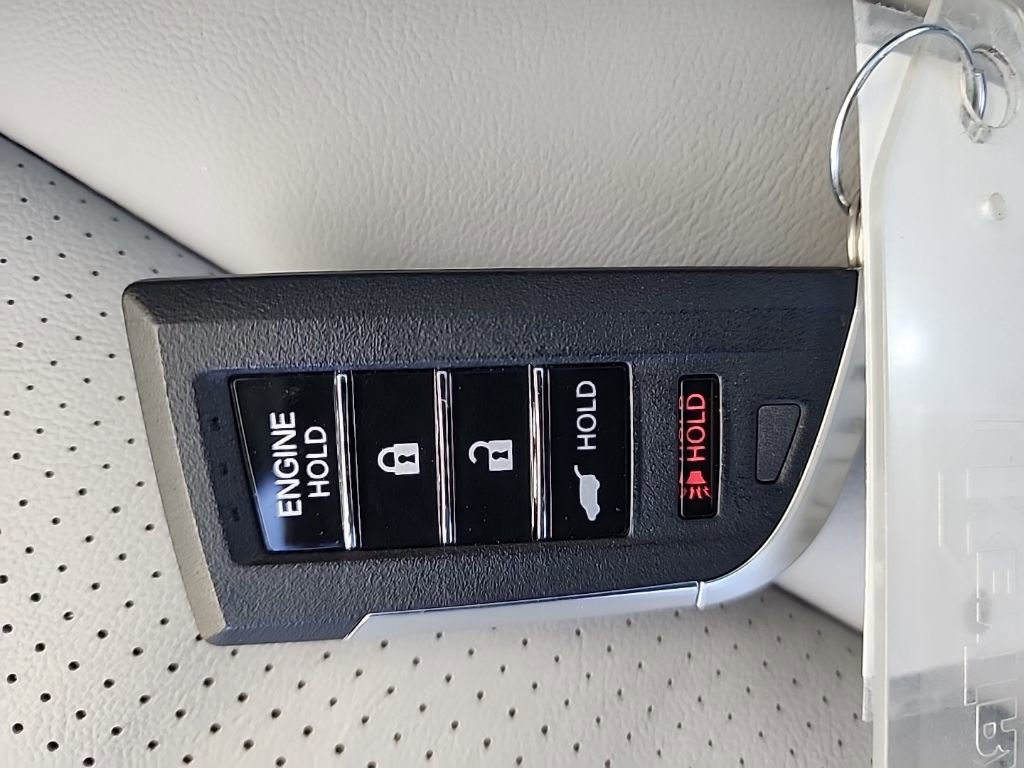 Certified 2026 Acura MDX w/ Technology Package image 35