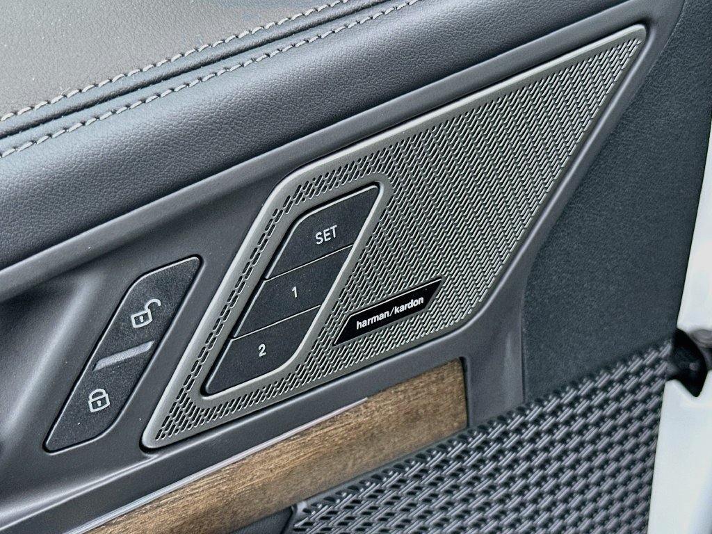 New 2027 BMW X1 xDrive28i AWD/4WD image 19