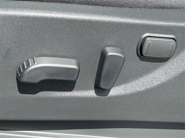 New 2026 Nissan Frontier SV image 15