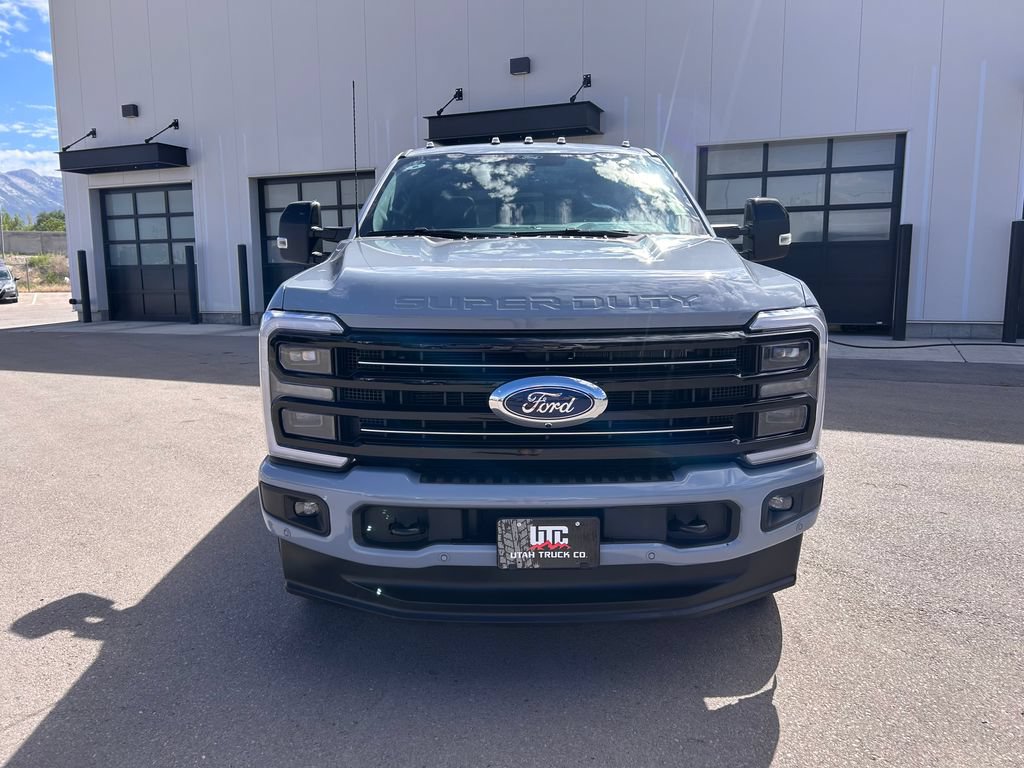 Used 2026 Ford F350 Platinum AWD/4WD image 5