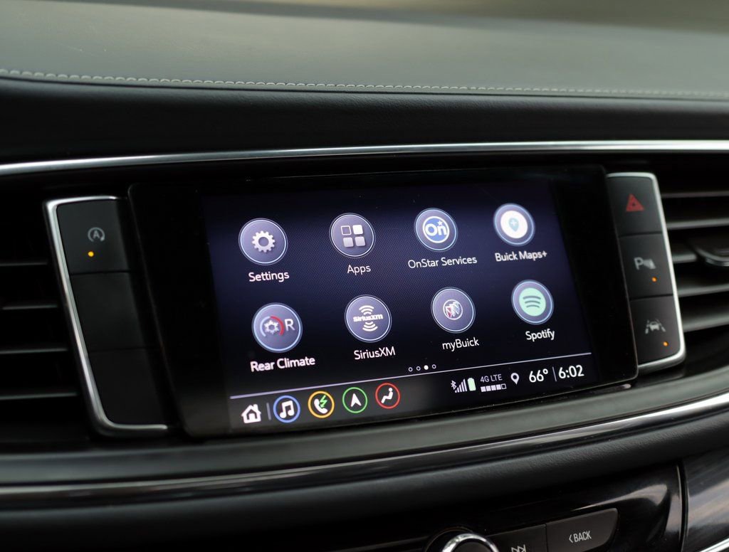 Used 2022 Buick Enclave Essence w/ Experience Buick Package image 13