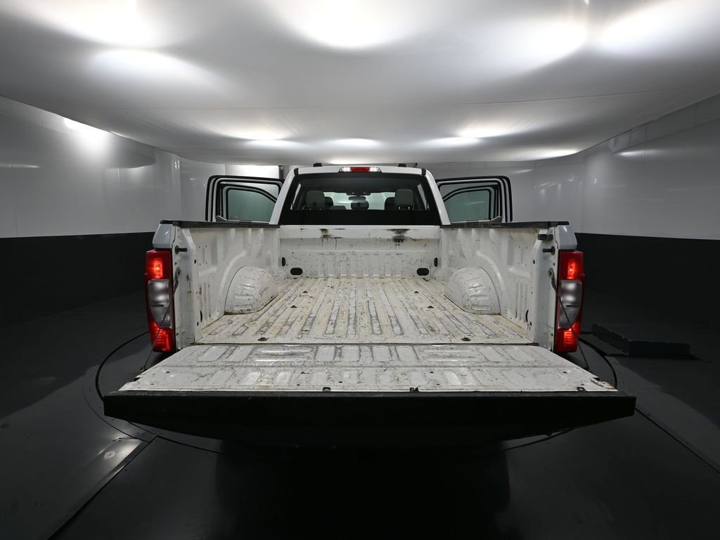 Used 2022 Ford F250 XL w/ Power Equipment Group image 41
