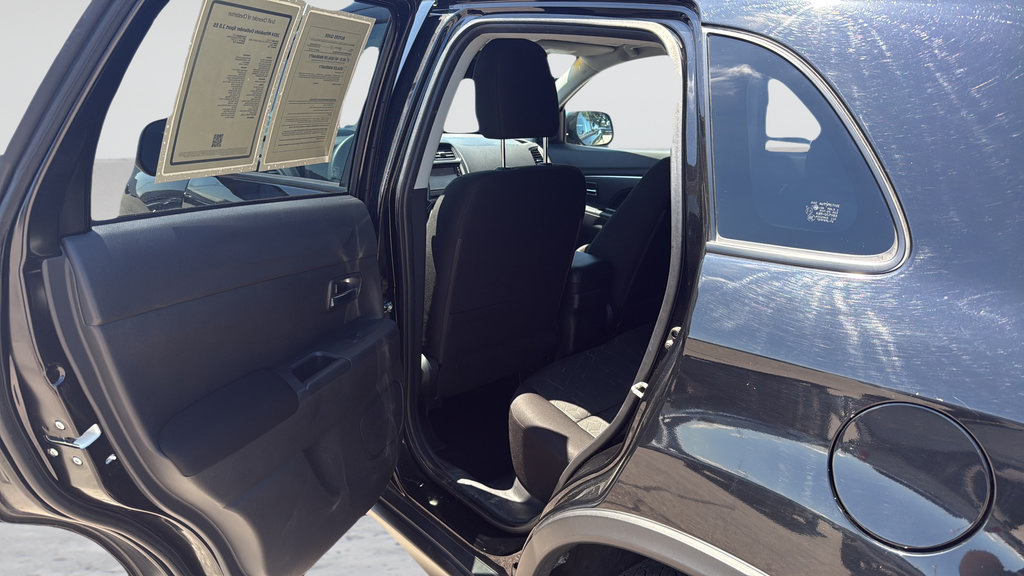 Used 2024 Mitsubishi Outlander Sport ES AWD/4WD image 33