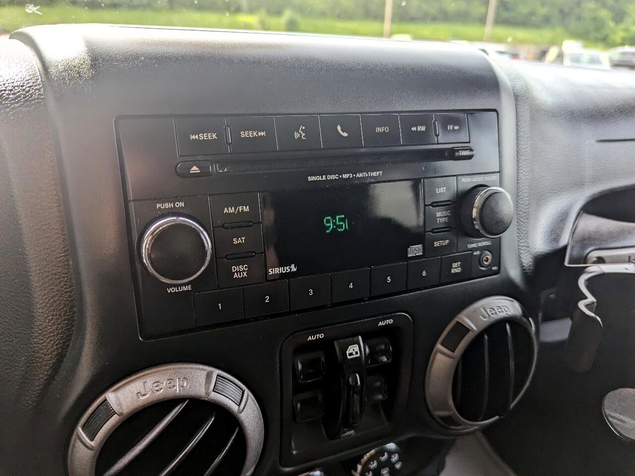 Used 2017 Jeep Wrangler Unlimited Sport w/ Quick Order Package 24S image 19