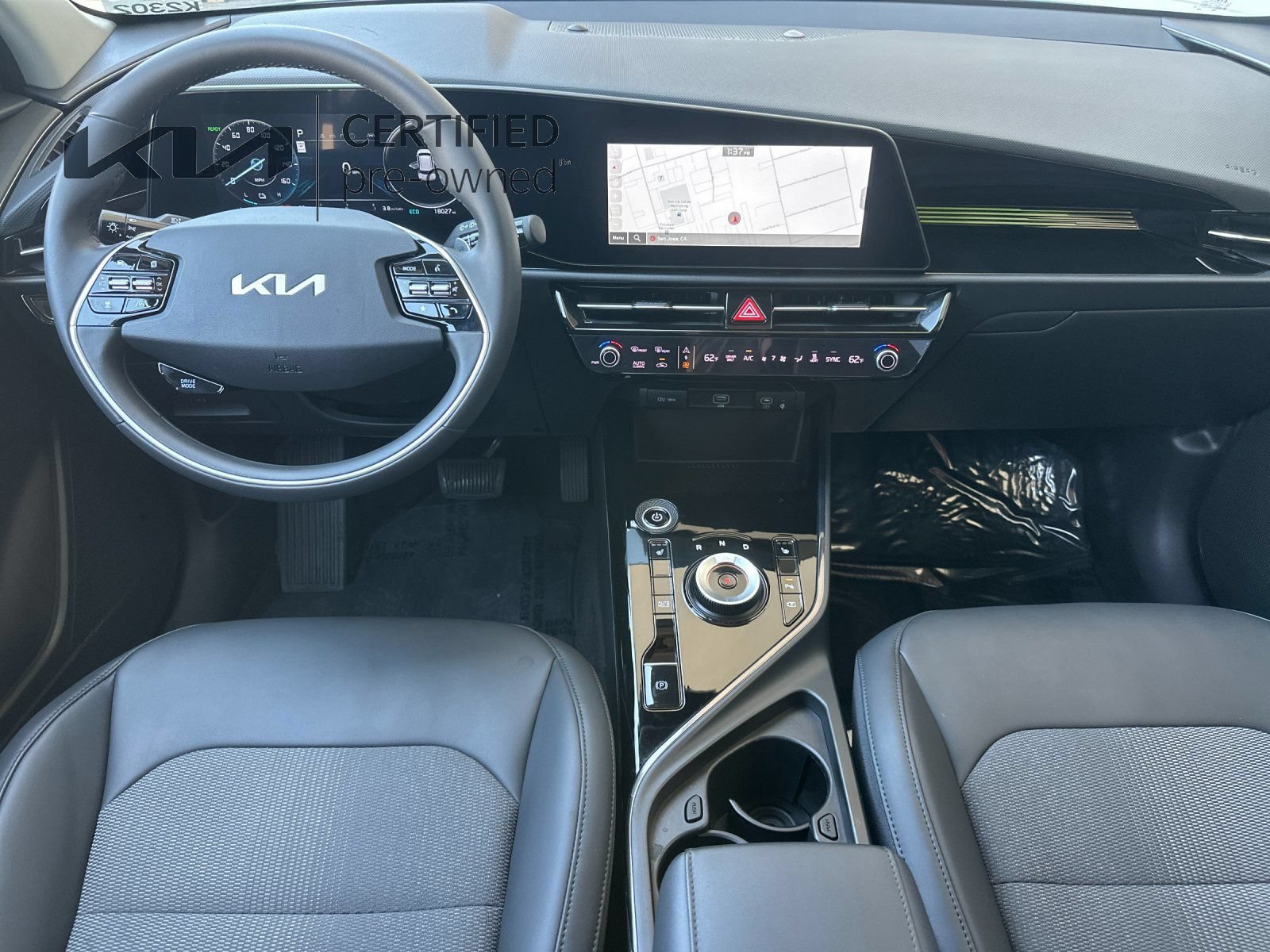 Certified 2024 Kia Niro Wind FWD image 14