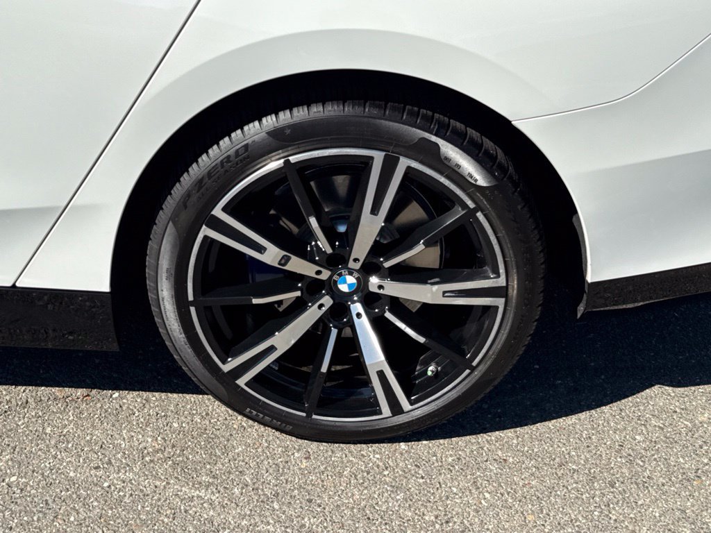 Used 2026 BMW 530i w/ M Sport Package RWD image 47