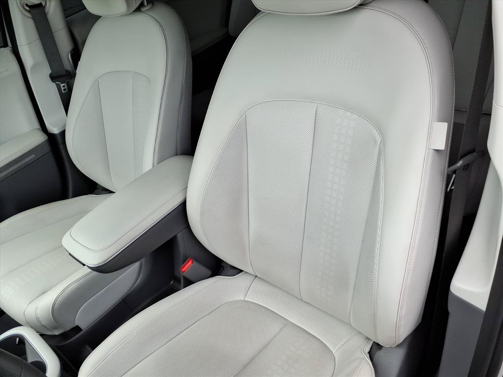 Used 2023 Hyundai Ioniq 5 SEL RWD image 17